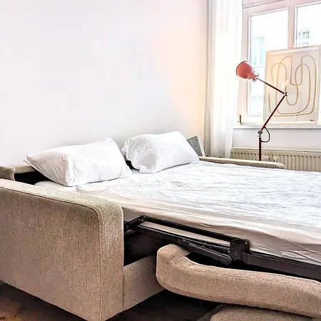 Vice • The Heart Of Friedrichshain Apartment *